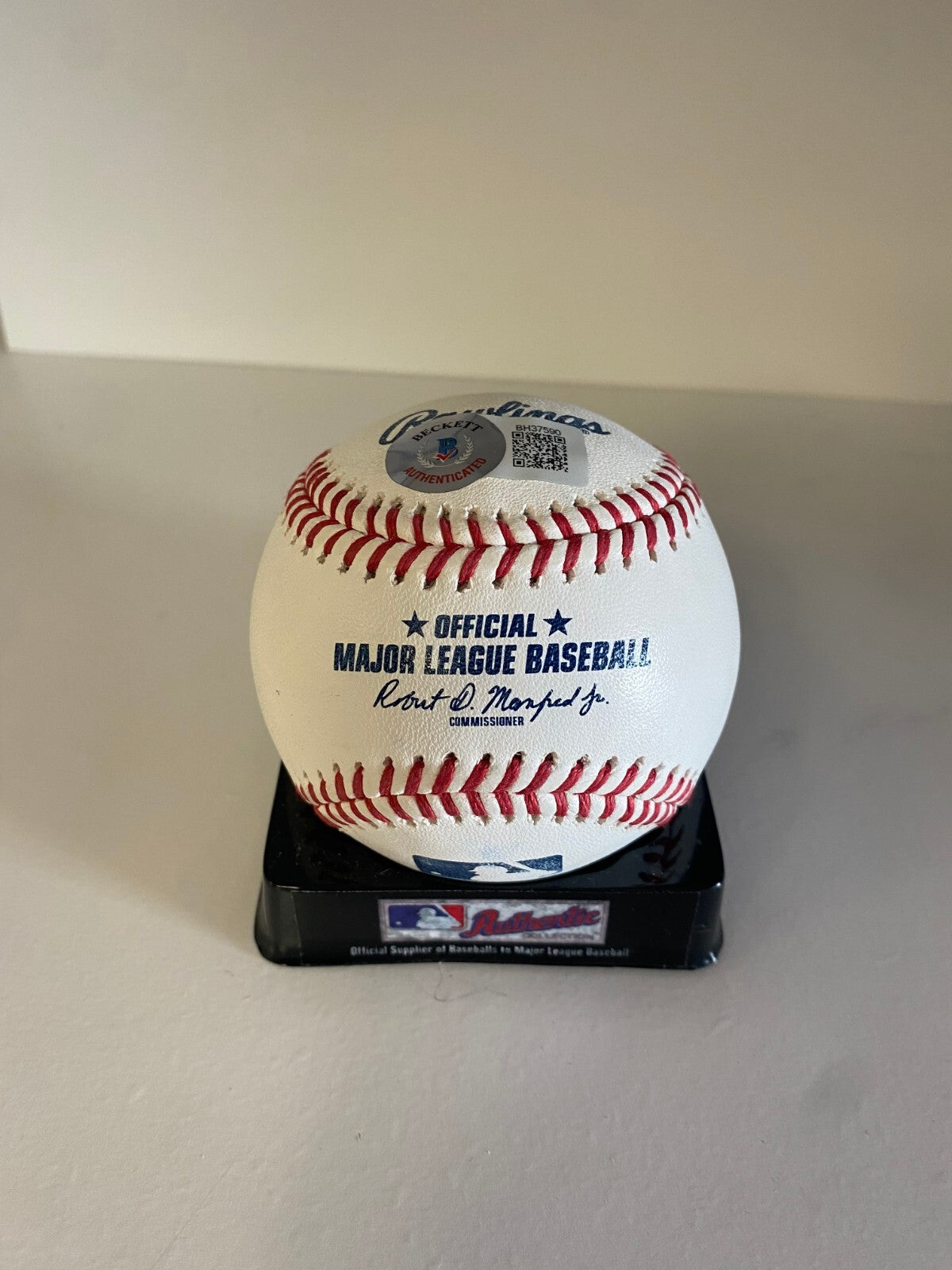 TERMARR JOHNSON PITTSBURGH PIRATES SIGNED AUTOGRAPHED M.L BASEBALL BECKETT **