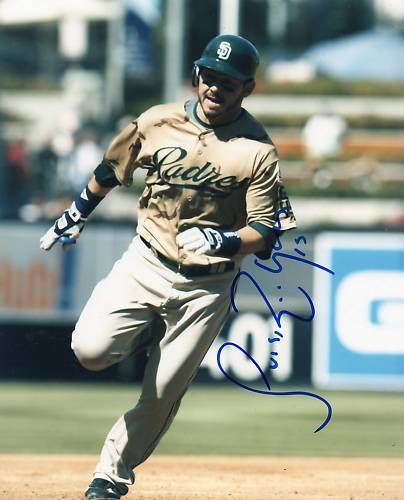 LUIS RODRIGUEZ    SAN DIEGO PADRES  SIGNED 8X10 PHOTO