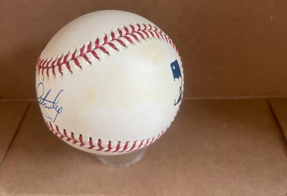 FRED STANLEY NY YANKEES SIGNED AUTOGRAPHED M.L. BASEBALL BECKETT AUTH