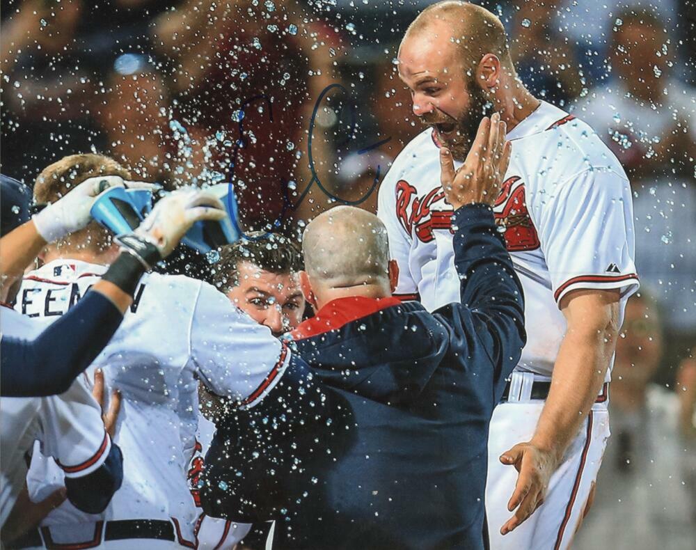 EVAN GATTIS ATLANTA BRAVES CELEBRATION SIGNED AUTOGRAPHED 8X10 PHOTO W/ COA