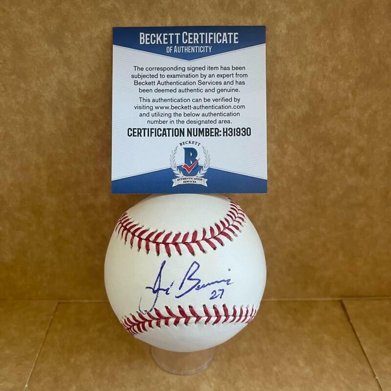JOSE BERRIOS TORONTO BLUE JAYS SIGNED AUTOGRAPHED M.L. BASEBALL BAS H31930