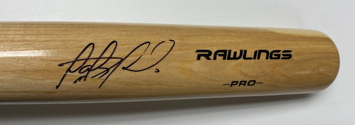 FERNANDO TATIS JR SAN DIEGO PADRES SIGNED AUTO BLONDE RAWLINGS BAT USA HOLO A