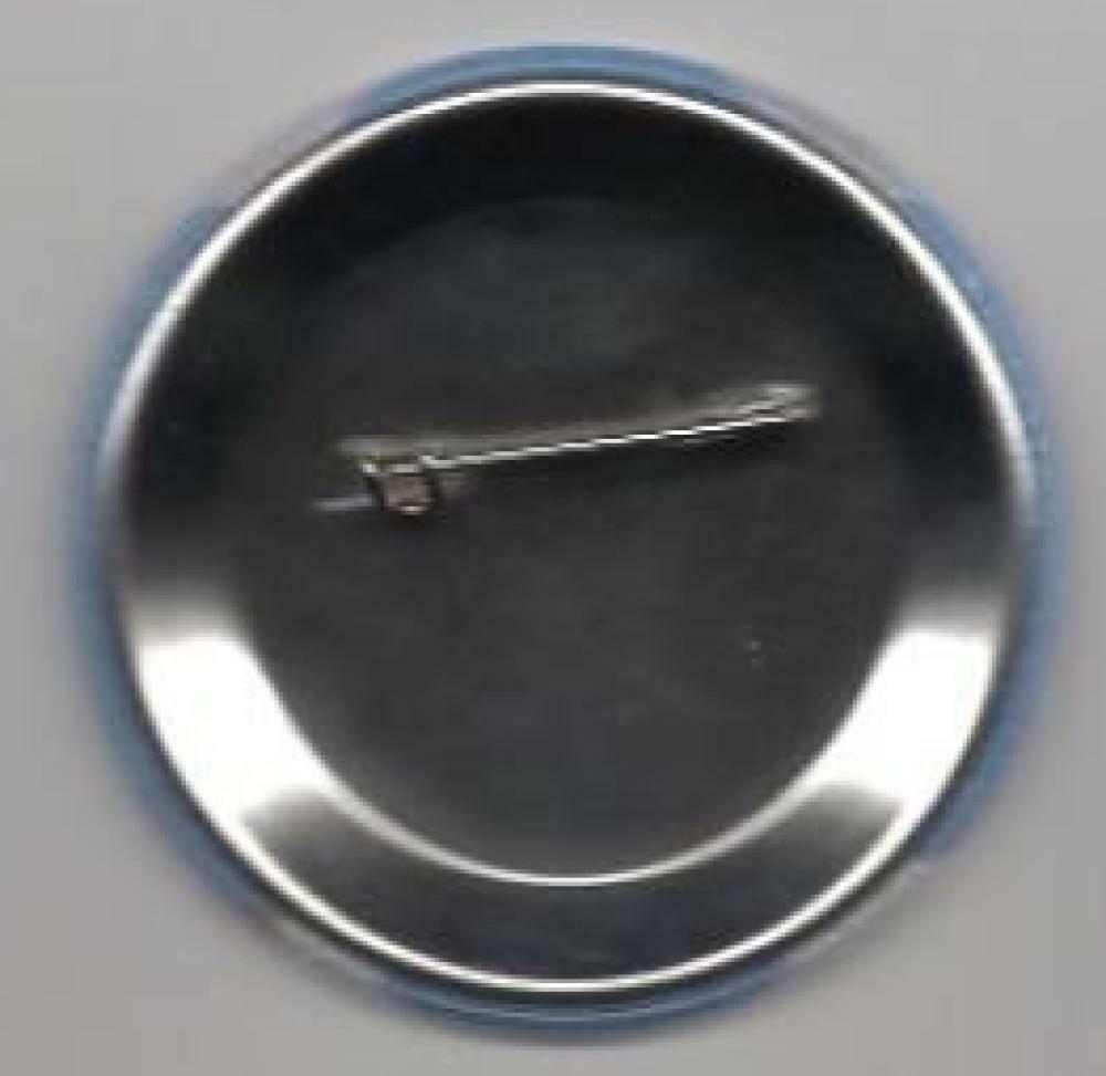CY YOUNG VINTAGE BUTTON PIN