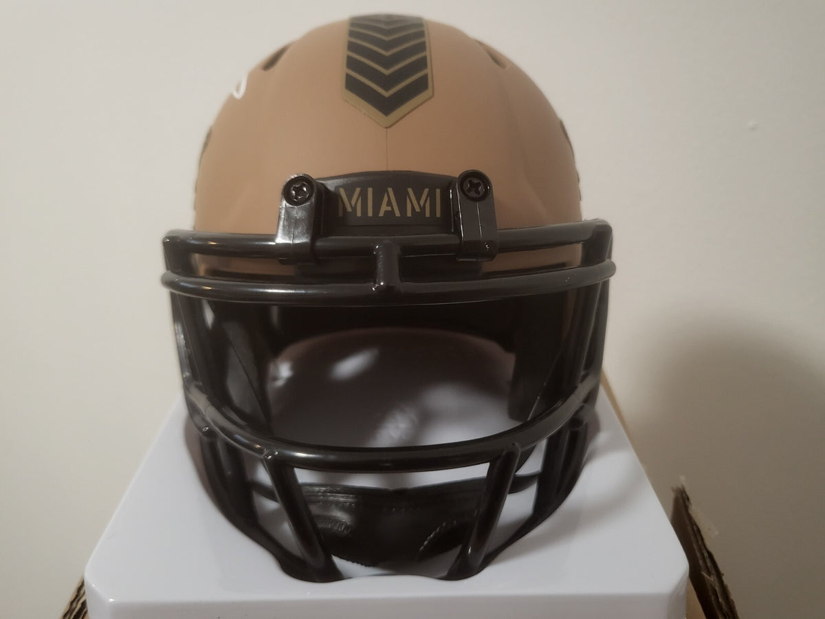TYREEK HILL MIAMI DOLPHINS SIGNED 23 SALUTE TO SERVICE MINI HELMET BECKETT *