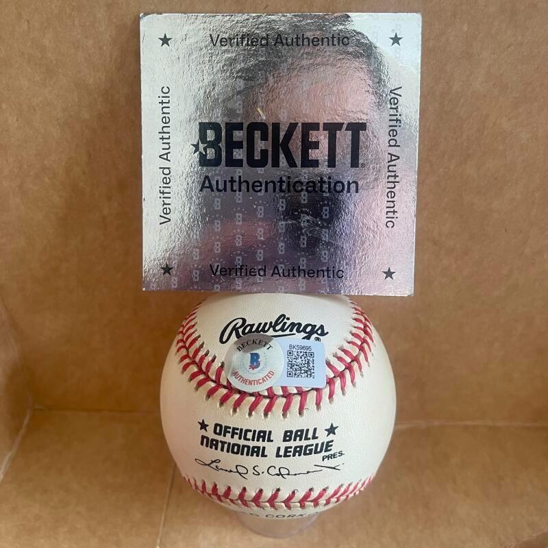 RED MOORE NEGRO LEAGUES STAR SIGNED AUTO N.L. BASEBALL  BECKETT AUTH