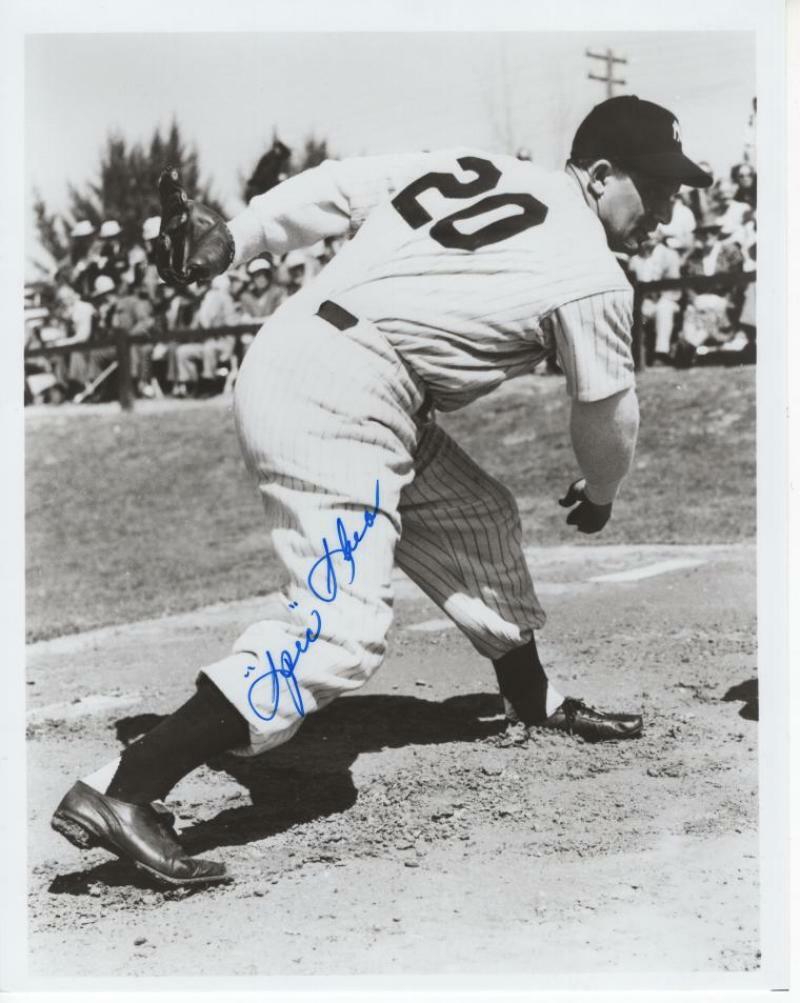 SPEC SHEA NEW YORK YANKEES SIGNED AUTOGRAPHED 8X10 W/ COA