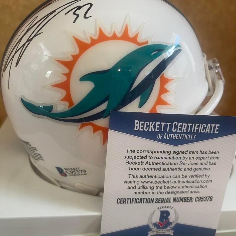 KENYAN DRAKE MIAMI DOLPHINS SIGNED AUTOGRAPHED MINI HELMET BECKETT AUTH