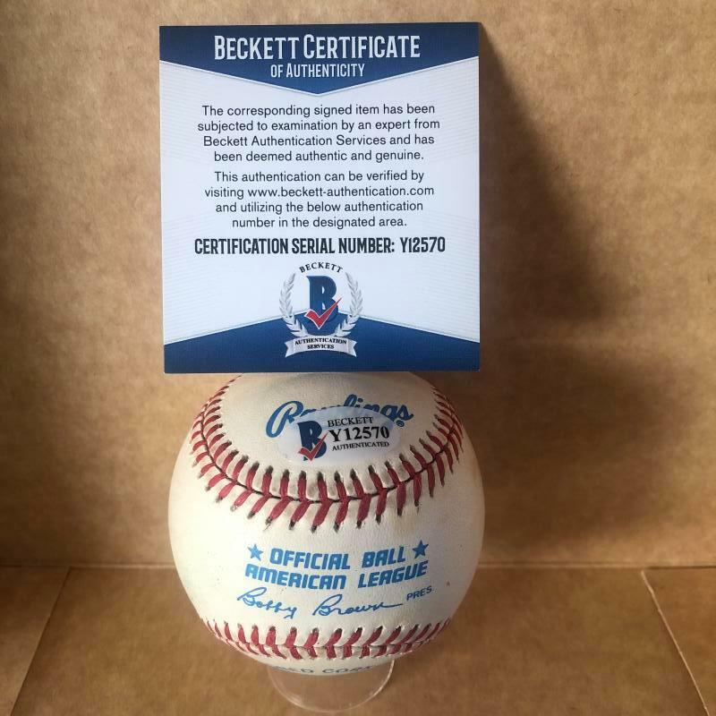 BOBBY DOERR BOSTON RED SOX SIGNED AUTOGRAPHED A.L. BASEBALL BECKETT Y12570
