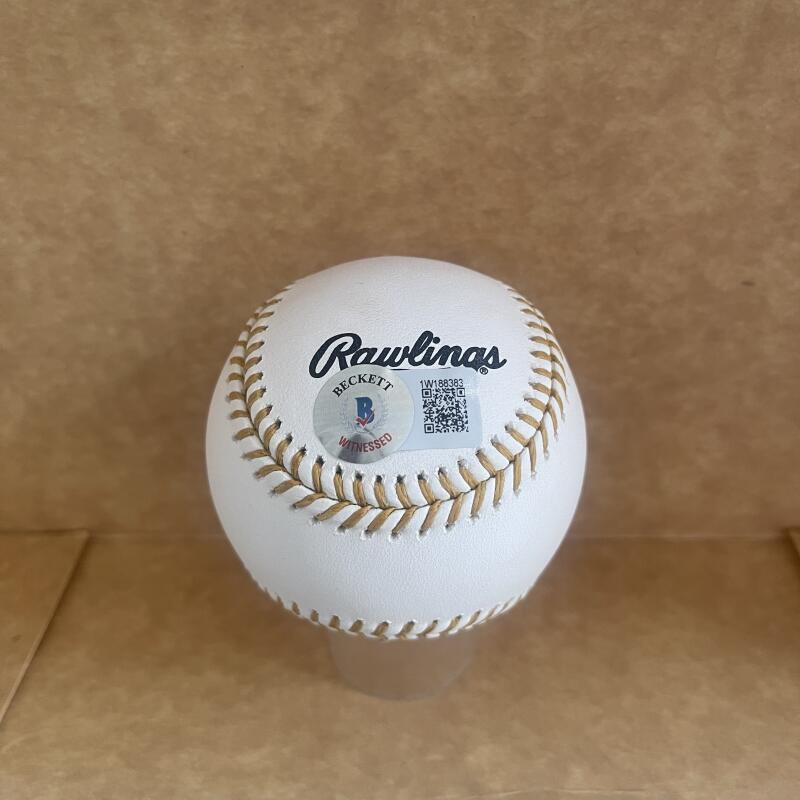 ADOLIS GARCIA RANGERS SIGNED AUTOGRAPHED GOLD GLOVE BASEBALL  BECKETT AUTH 