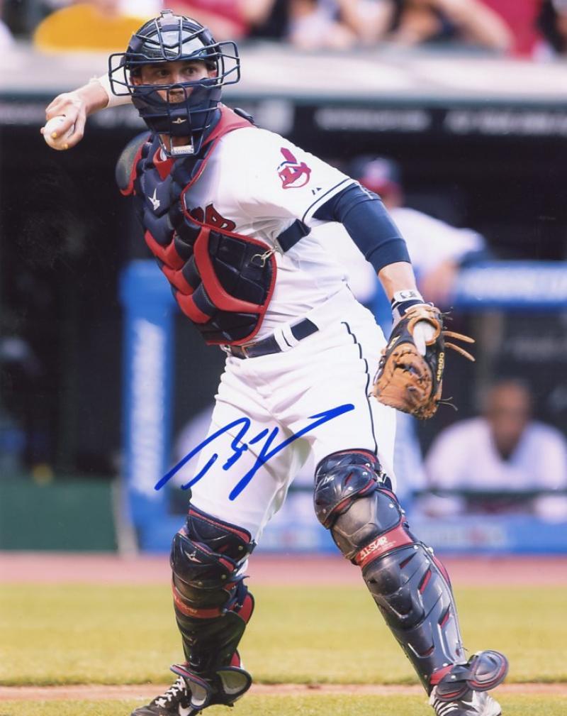 BRETT HAYES CLEVELAND INDIANS SIGNED 8X10 PHOTO W/COA
