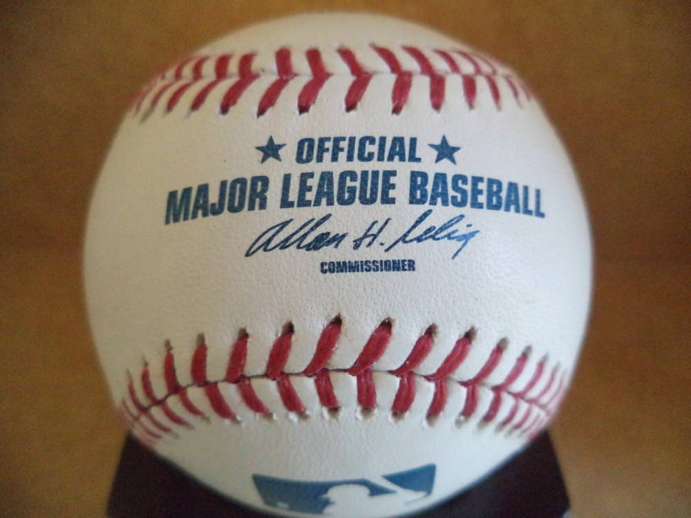 MICHAEL YNOA CHICAGO WHITE SOX AUTOGRAPHED SIGNED M.L. BASEBALL W/COA 