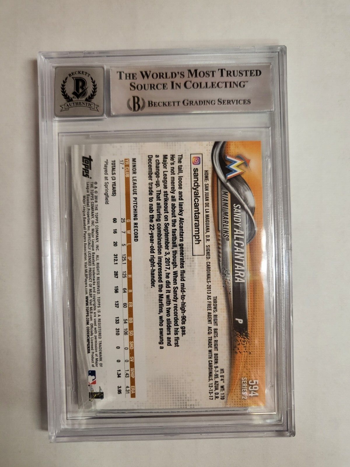 2018 TOPPS SANDY ALCANTARA MARLINS RC #594 AUTO SIGNED CARD BECKETT  10 AUTO