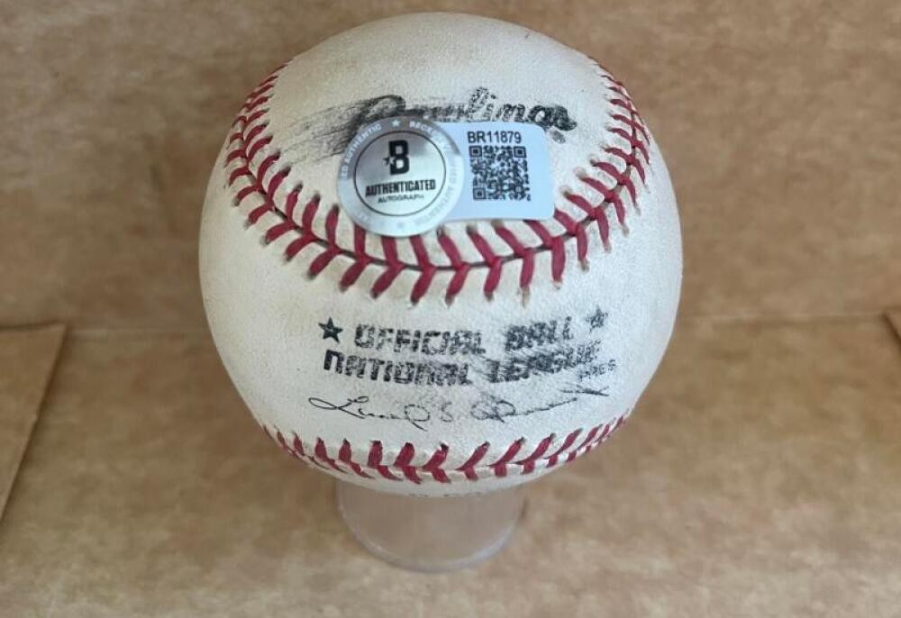 RONDELL WHITE PEDRO MARTINEZ  SIGNED AUTOGRAPHED N.L. BASEBALL BECKETT AUTH