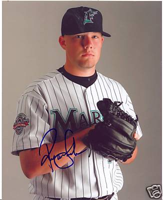 RYAN TUCKER FLORIDA MARLINS SIGNED 8X10 PHOTO W/COA