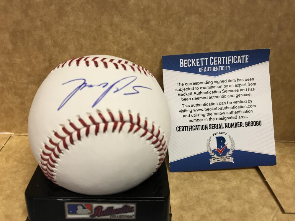 MIGUEL SANO MINNESOTA TWINS SIGNED M.L. BASEBALL  BECKETT AUTH. B69080