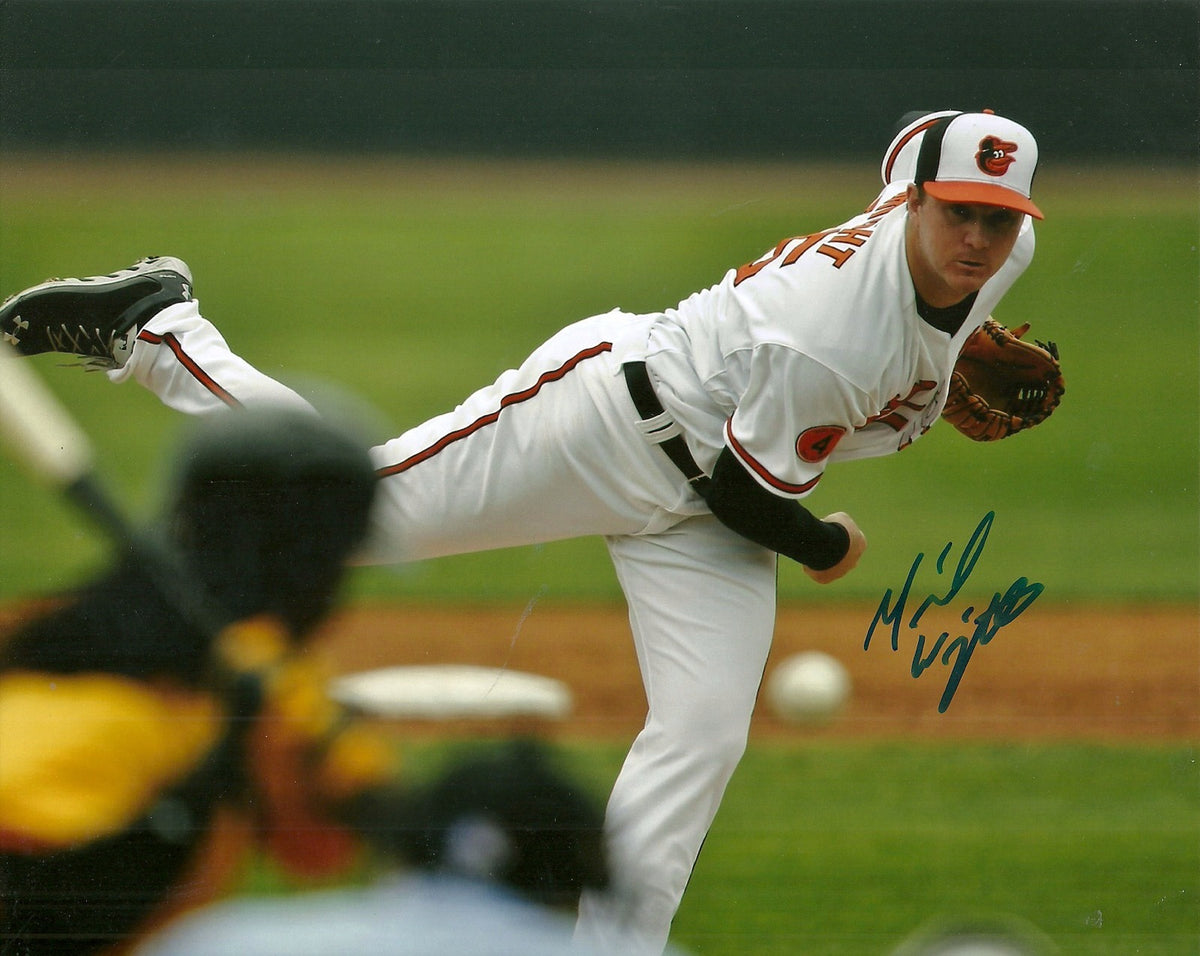 MICHAEL WRIGHT BALTIMORE ORIOLES SIGNED AUTO 8x10 PHOTO W/COA