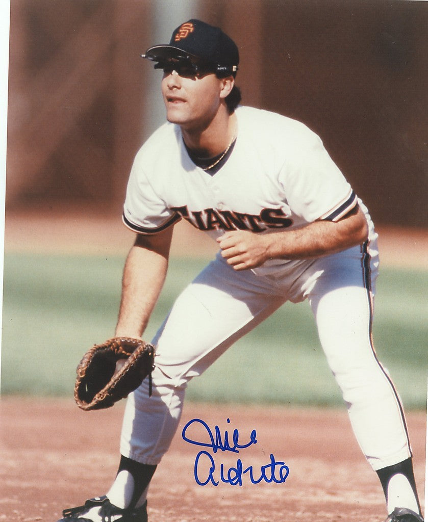 MIKE  ALDRETE    SAN  FRANCISCO  GIANTS   SIGNED 8X10