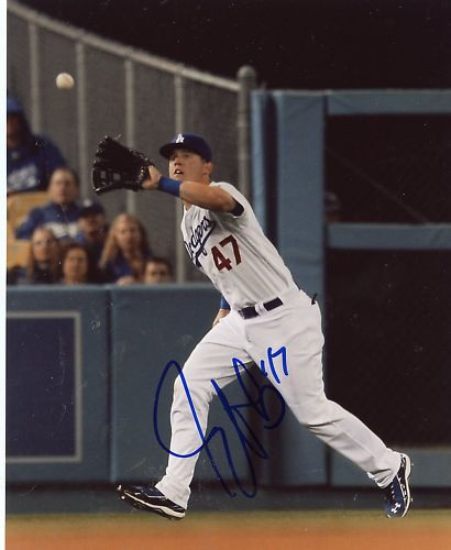 JERRY  SANDS       LA   DODGERS    SIGNED 8X10