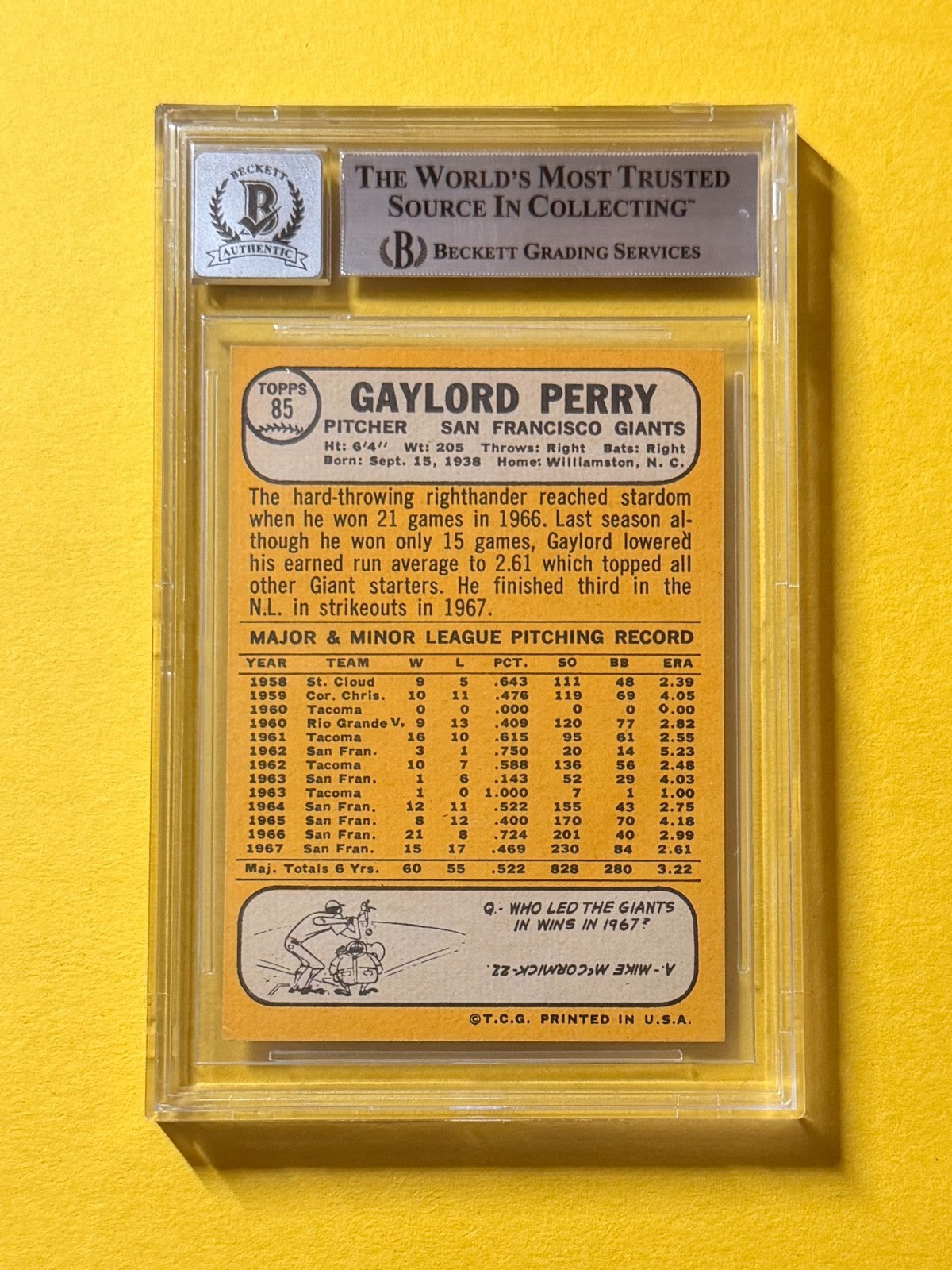 1968 TOPPS GAYLORD PERRY #85 SIGNED AUTO CARD BECKETT 10 AUTHENTIC GIANTS