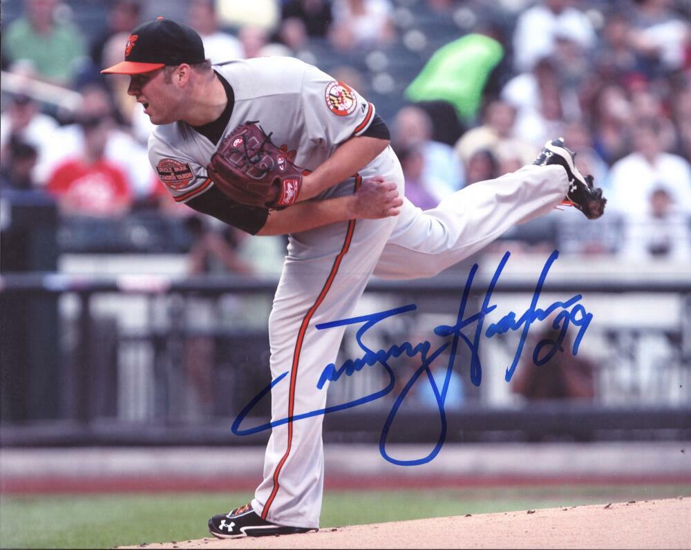 TOMMY HUNTER BALTIMORE ORIOLES SIGNED AUTOGRAPHED 8X10 PHOTO W/ COA