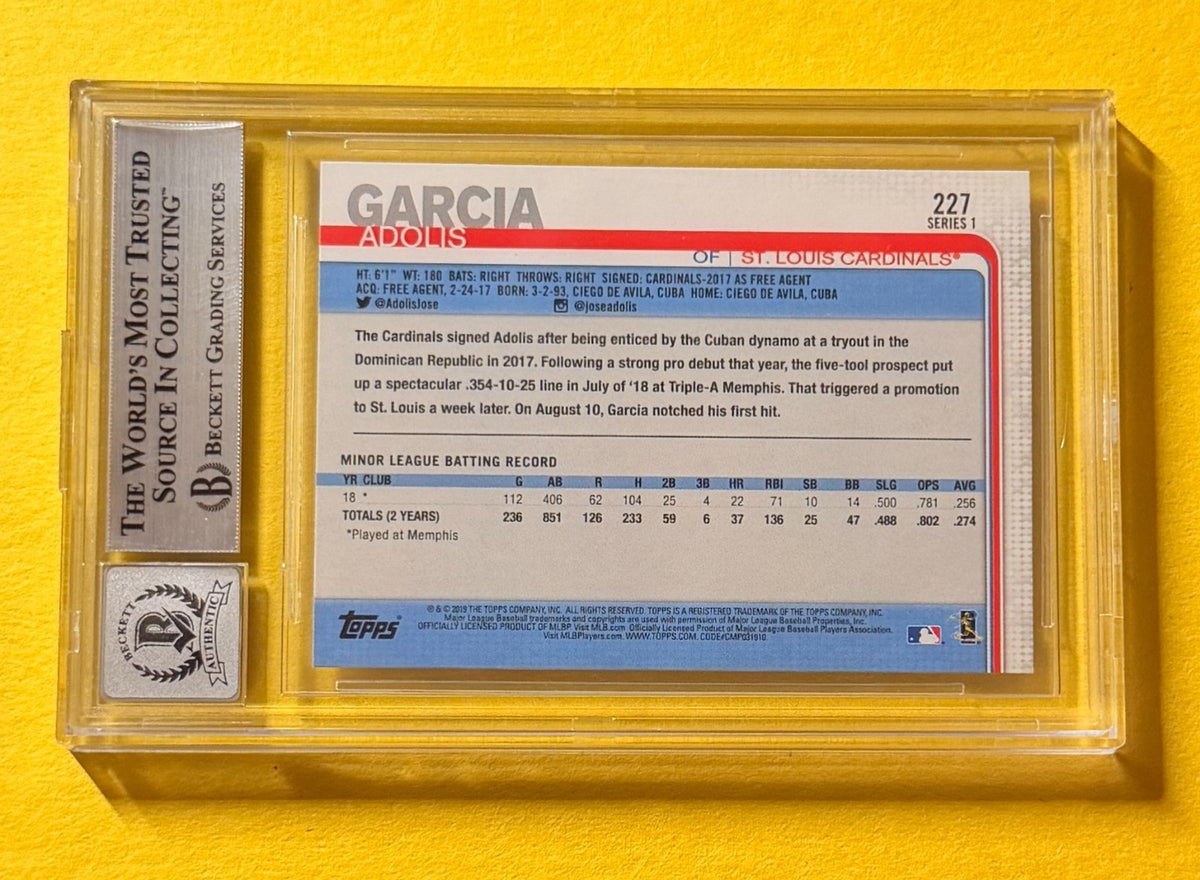 2019 TOPPS ADOLIS GARCIA #227 SIGNED AUTO CARD BECKETT 10 AUTHENTIC CARDINALS RC