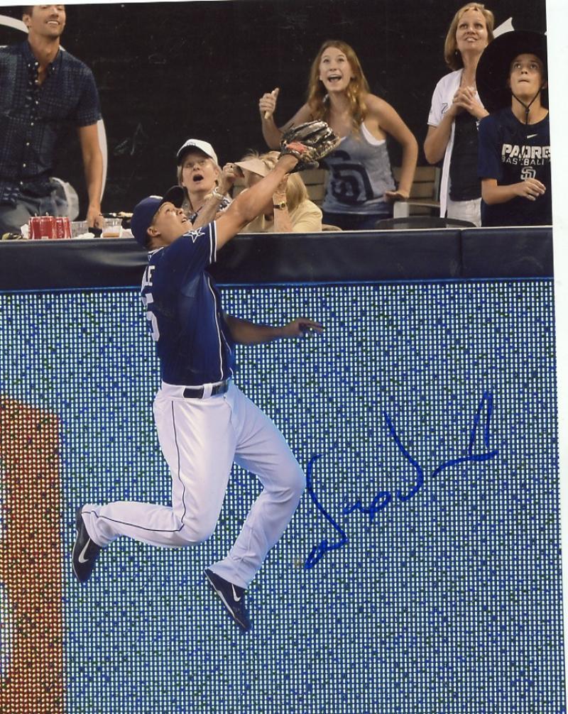 WILL  VENABLE    SAN  DIEGO  PADRES  GREAT CATCH   SIGNED AUTOGRAPHED 8X10    PH