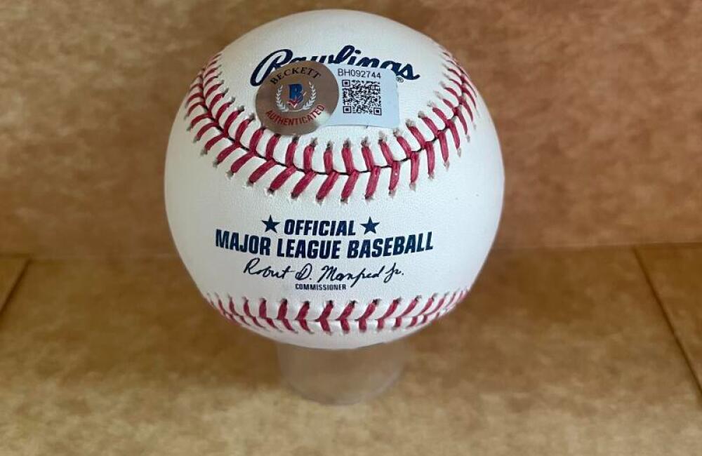 TYLER O'NEILL ORIOLES/RED SOX SIGNED AUTOGRAPHED M.L. BASEBALL BECKETT AUTH
