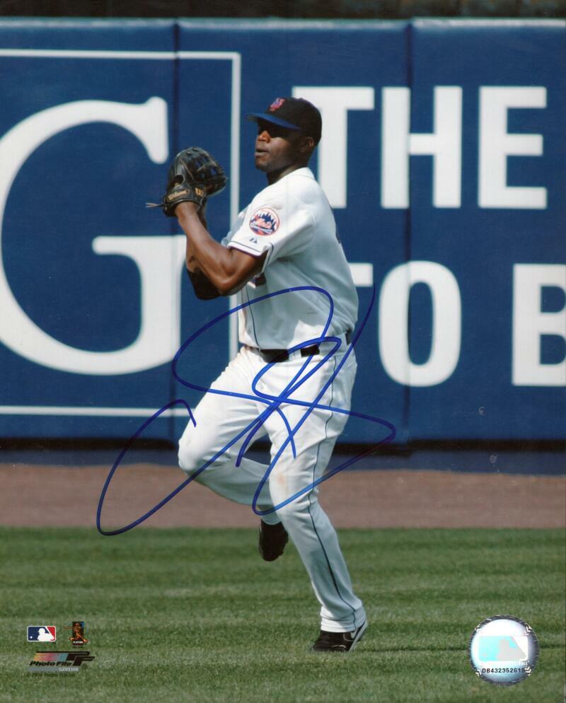 CLIFF FLOYD NEW YORK METS SIGNED AUTOGRAPHED 8X10 PHOTO W/ COA