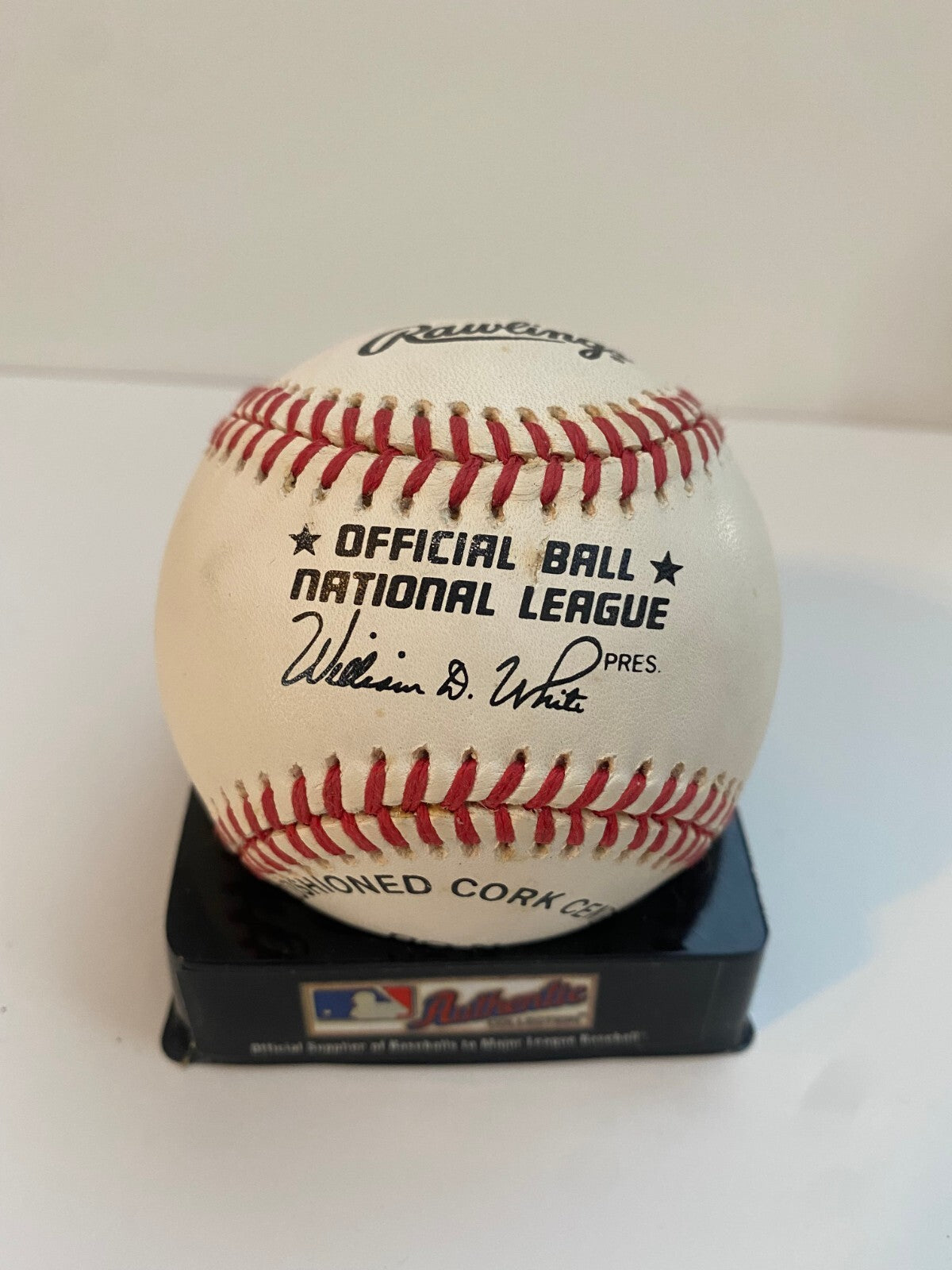 CLIFF FLOYD METS/MARLINS SIGNED AUTOGRAPHED N.L. BASEBALL W/COA W/CUBE