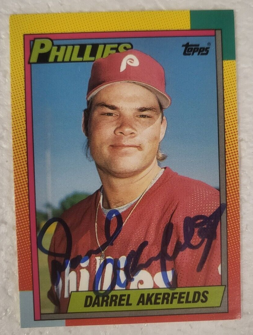 1990 TOPPS DARREL AKERFELDS PHILADELPHIA PHILLIES SIGNED AUTO CARD #1T COA