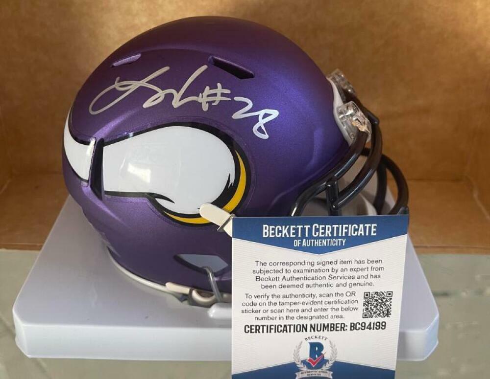 LATAVIOUS MURRAY MINNESOA VIKINGS SIGNED RIDDELL MINI HELMET BECKETT