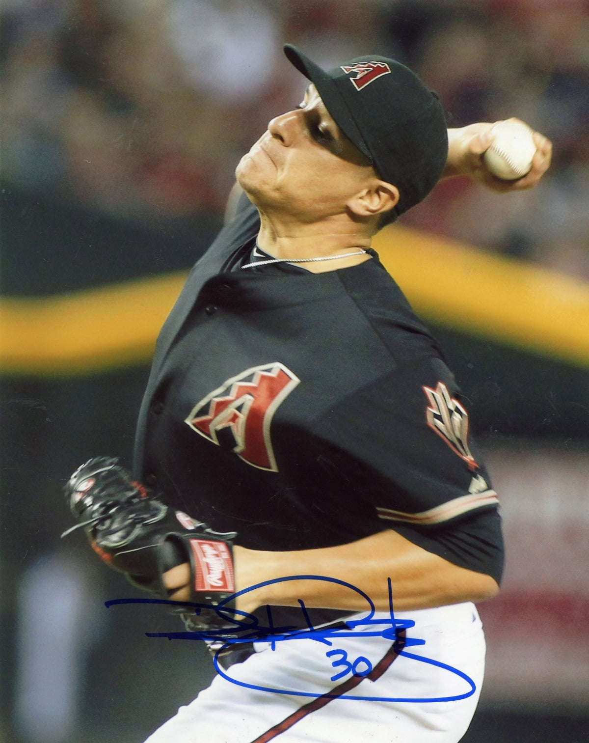 DAVID  HERNANDEZ   PITCHING   ARIZONA  DIAMONDBACKS   AUTOGRAPHED  SIGNED  8X10 