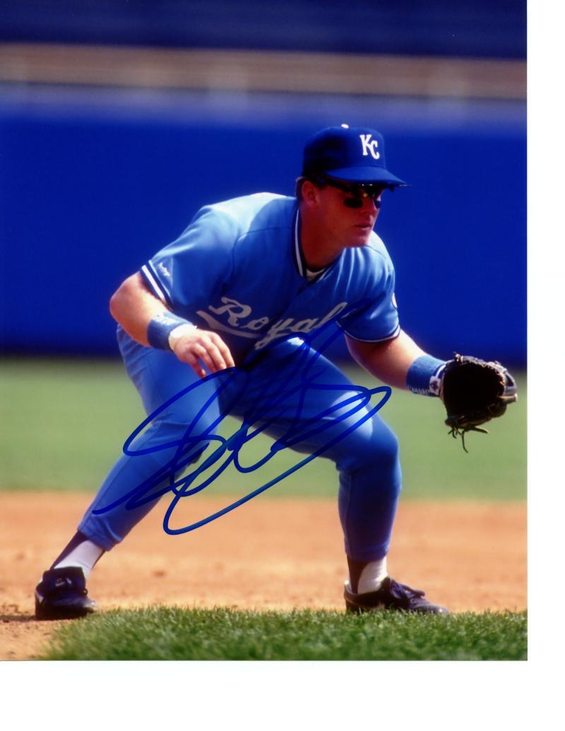 SEAN BERRY CITY ROYALS SIGNED 8X10 PHOTO COA
