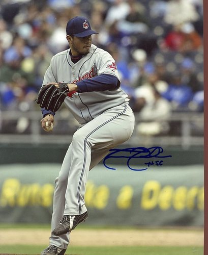 FERNANDO CABRERA CLEVELAND INDIANS SIGNED 8X10 PHOTO W/COA