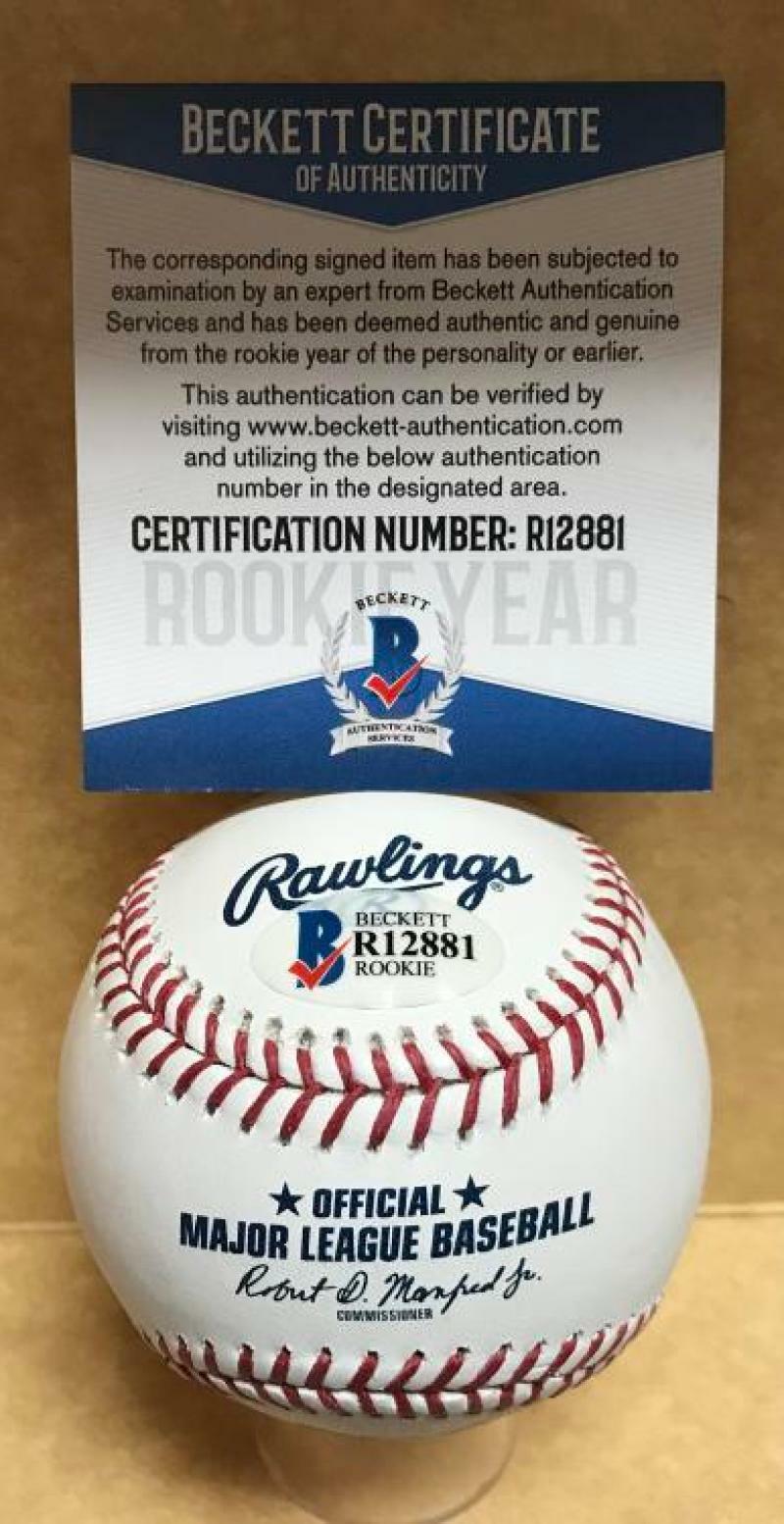 BOBBY BRADLEY CLEVELAND INDIANS ROOKIE YEAR SIGNED M.L. BASEBALL BECKETT R12881