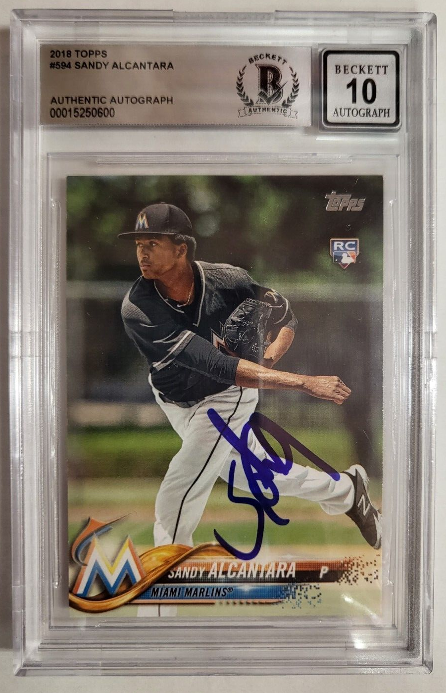2018 TOPPS SANDY ALCANTARA MARLINS RC #594 AUTO SIGNED CARD BECKETT  10 AUTO