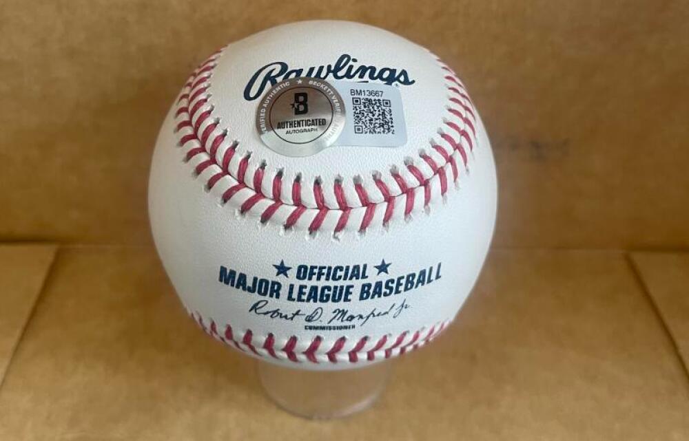 RAFAEL MONTERO ASTROS SIGNED AUTO M.L. BASEBALL BECKETT AUTH