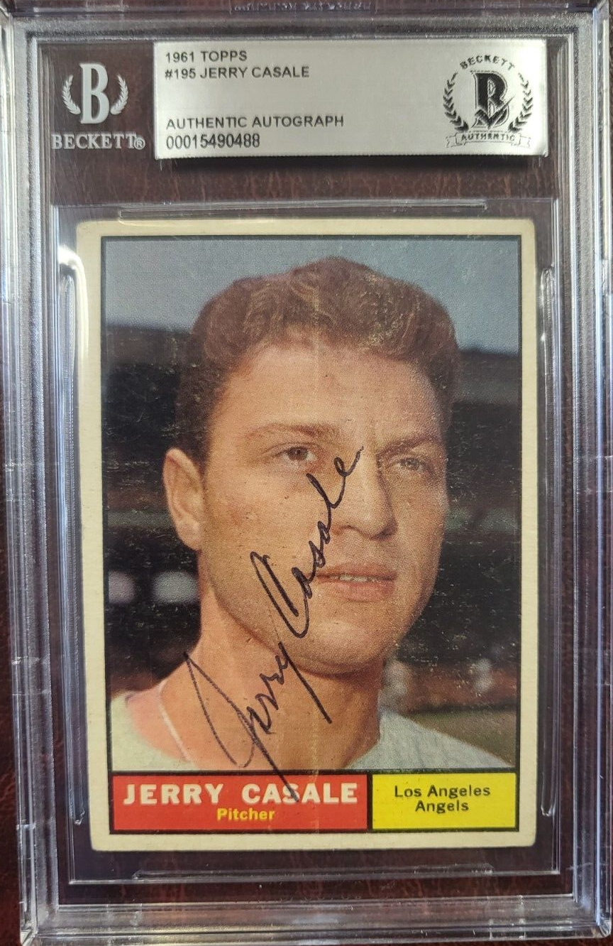 1961 TOPPS JERRY CASALE ANGELS SIGNED AUTOGRAPH #195 BASEBALL CARD BECKETT