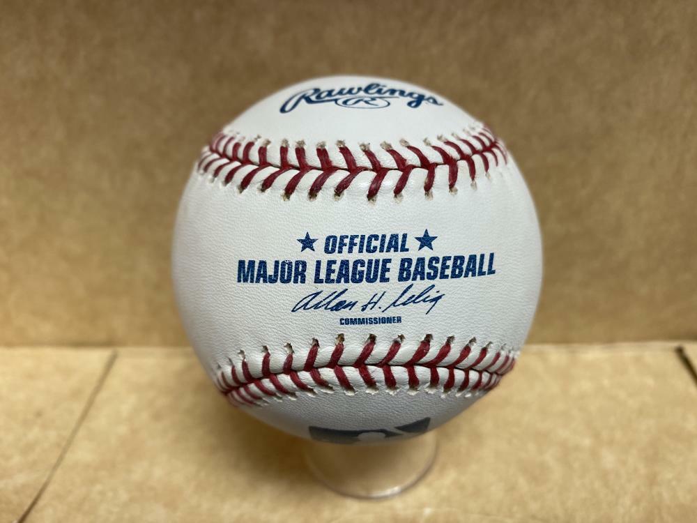 ERIC BYRNES ORIOLES/A'S/MARINERS SIGNED AUTOGRAPHED M.L. BASEBALL W/ COA