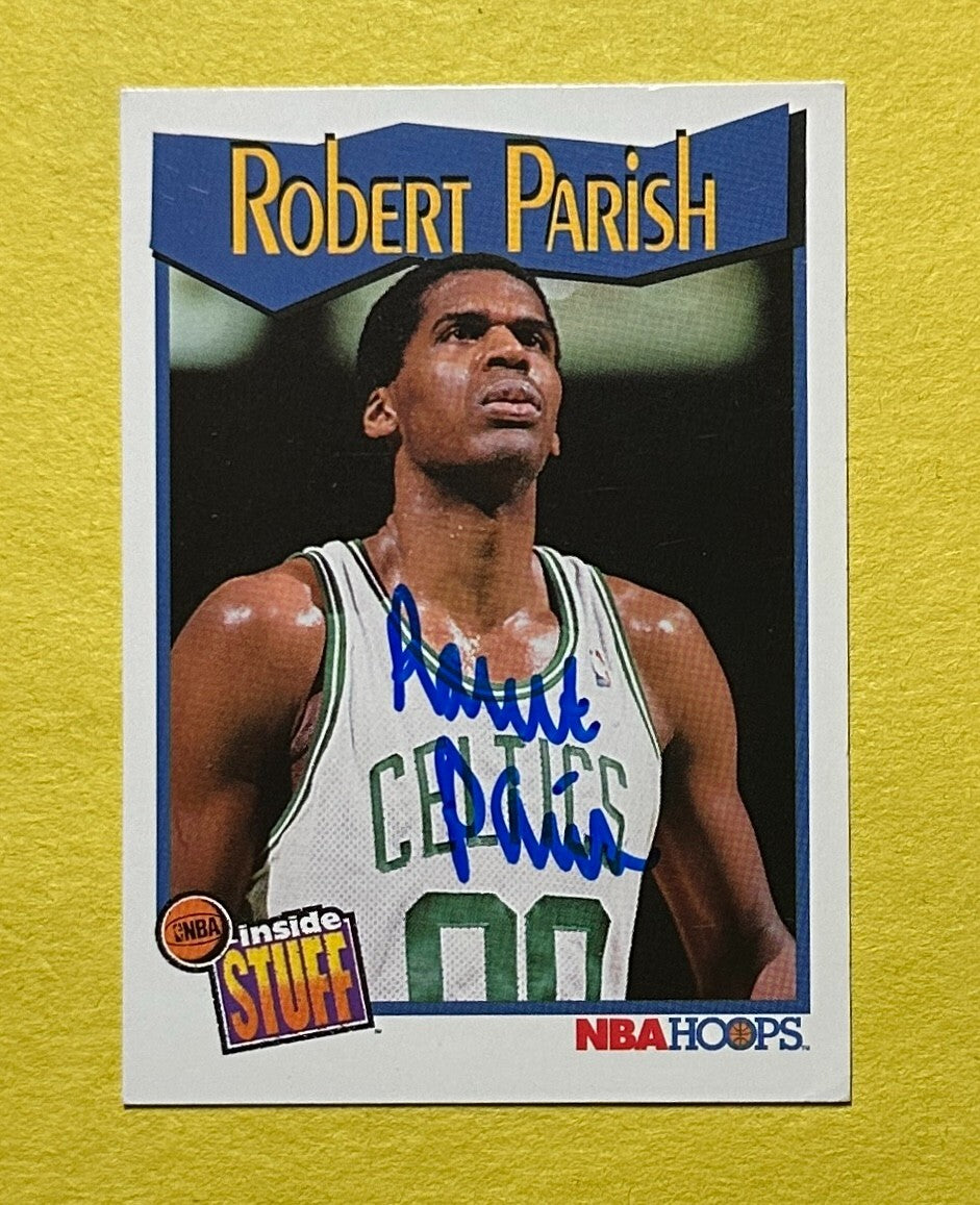 1991-92 NBA HOOPS ROBERT PARISH INSIDE STUFF SIGNED AUTOGRAPH CARD W/ COA #305