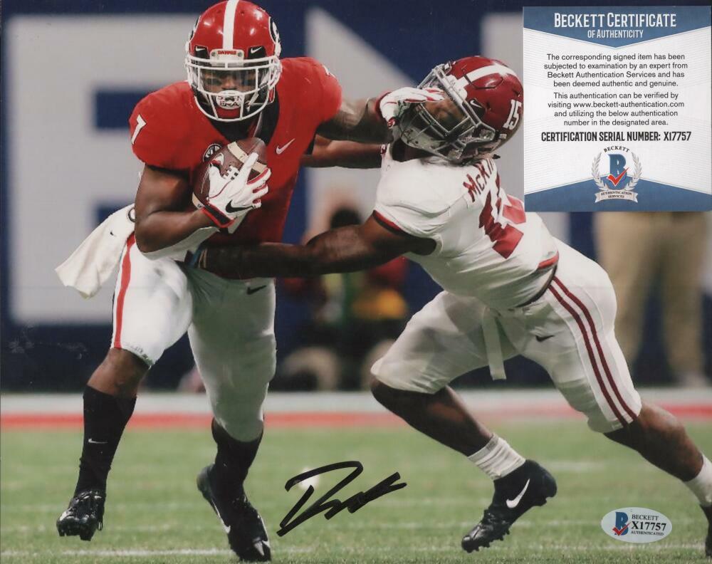 D'ANDRE SWIFT GEORGIA BULLDOGS SIGNED AUTOGRAPHED 8X10 PHOTO BECKETT X17757