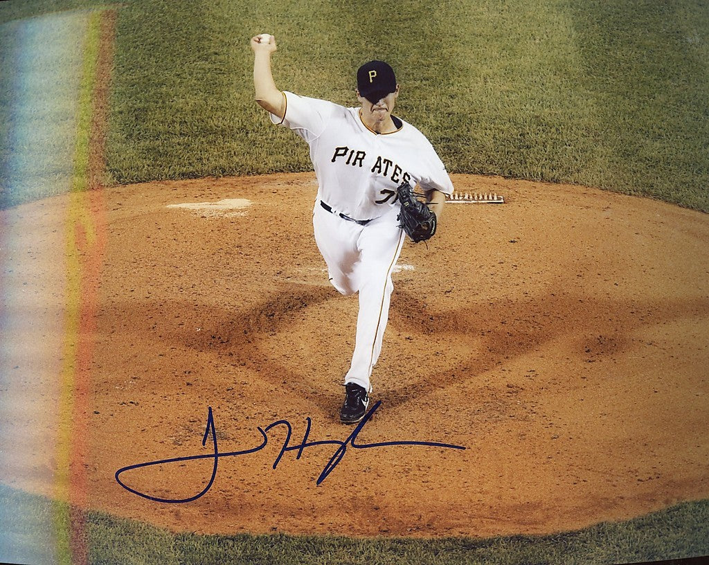 JARED  HUGHES     PITTSBURGH  PIRATES    SIGNED 8X10