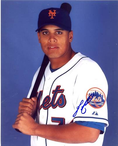 FERNANDO PENA NEW YORK METS SIGNED 8X10 PHOTO W/COA