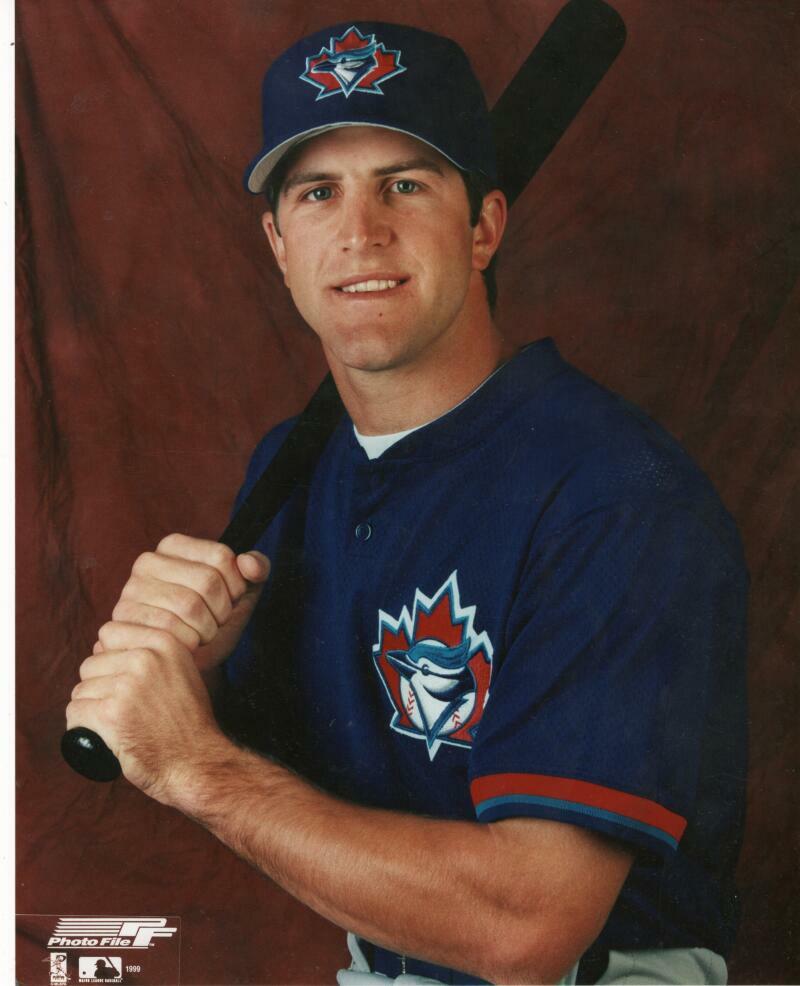 CASEY BLAKE TORONTO BLUE JAYS UNSIGNED 8X10 PHOTO