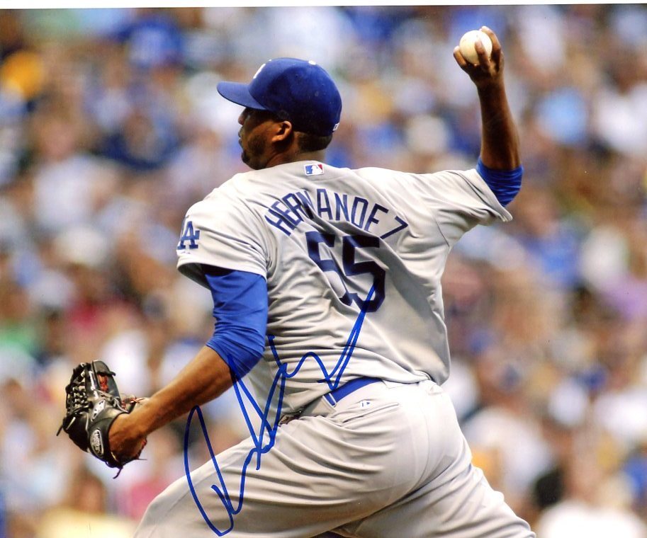 ROBERTO HERNANDEZ #55 LOS ANGELES DODGERS SIGNED AUTOGRAPHED 8X10 PHOTO W/COA