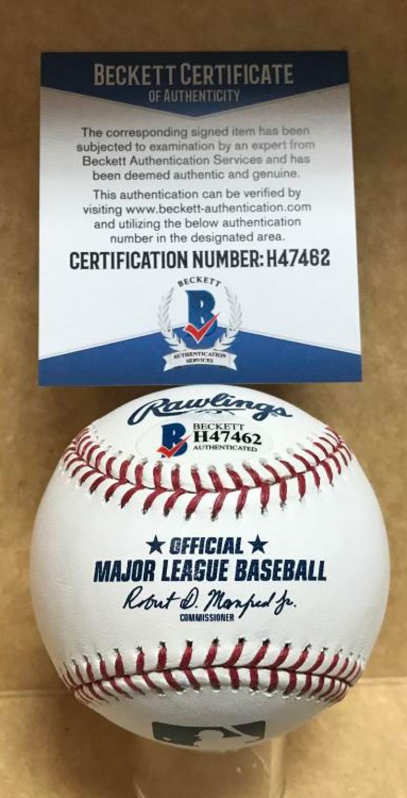 LUIS SEVERINO NEW YORK YANKEES SIGNED M.L. BASEBALL BECKETT H47462