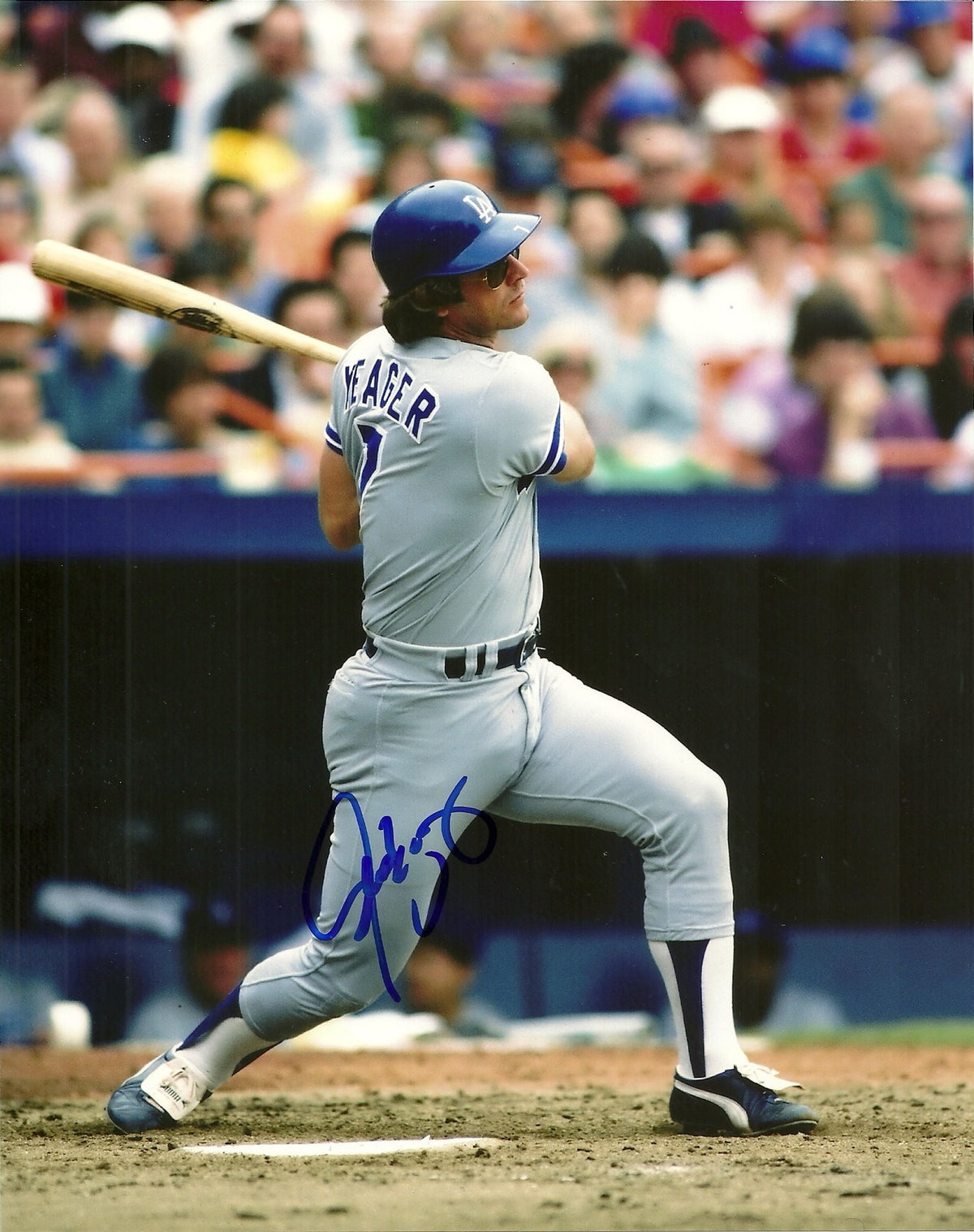 STEVE YEAGER LOS ANGELES DODGERS SIGNED AUTO 8x10 PHOTO W/COA  ACTION