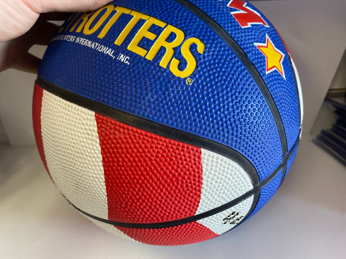 HARLEM GLOBETROTTERS MULTI SIGNED AUTOGRAPHED FULL SIZE BASKETBALL AUTHENTIC