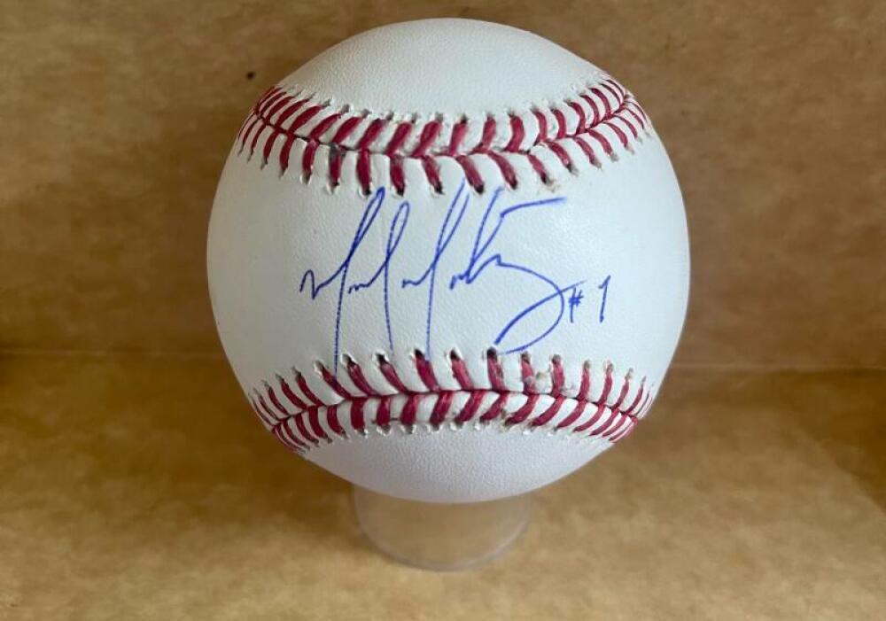 MICHAEL MARTINEZ PHILLIES/INDIANS SIGNED AUTOGRAPHED M.L. BASEBALL BECKETT AUTH