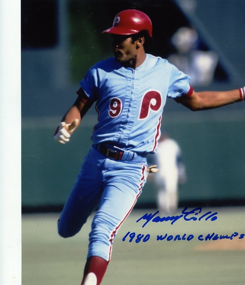 MANNY  TRILLO  PHILADELPHIA  PHILLIES 1980 WORLD CHAMPS RUNNING SIGNED 8X10  I/P
